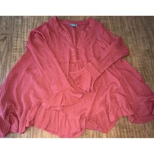 Sweet Lovely By Jen Top Plus Size 1XL Women Red Long Sleeve Flared Bottom‎